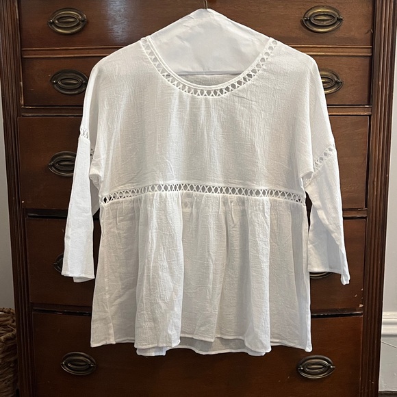 White Women's Blouse with Lace Detail - Picture 1 of 2